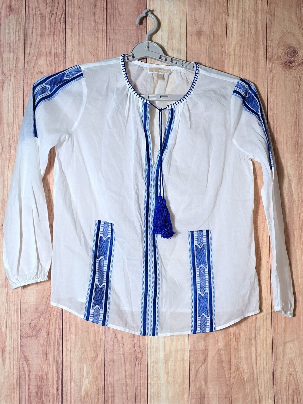 Michael Kors Lightweight White Long-Sleeve Top Blue Embroidery Medium - Picture 6 of 8